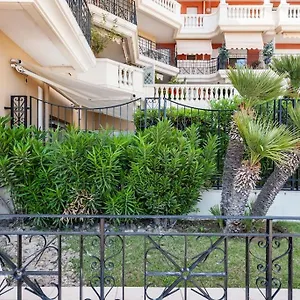Superbe Avec Terrasse En Front De Appartement